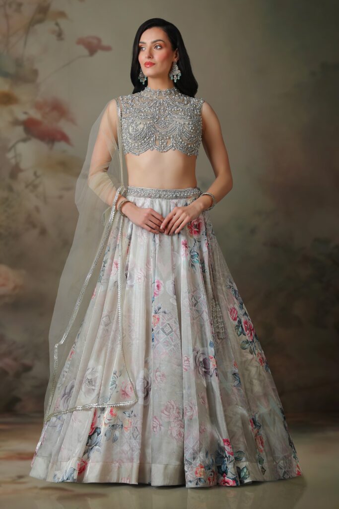 Mongas, lehenga, grey lehenga, bridesmaid lehenga, effortless lehenga, lightweight lehenga, designer lehenga