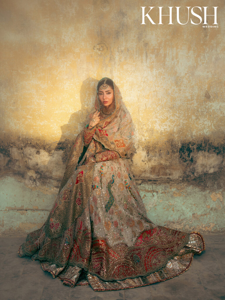 Mahira Khan, lehenga, Rimple & Harpreet, bridal wear, celebrity, Pakistan, super star, bridal couture