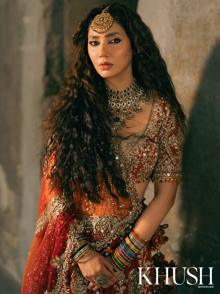 Mahira Khan, lehenga, Rimple & Harpreet, bridal wear, celebrity, Pakistan, super star, bridal couture