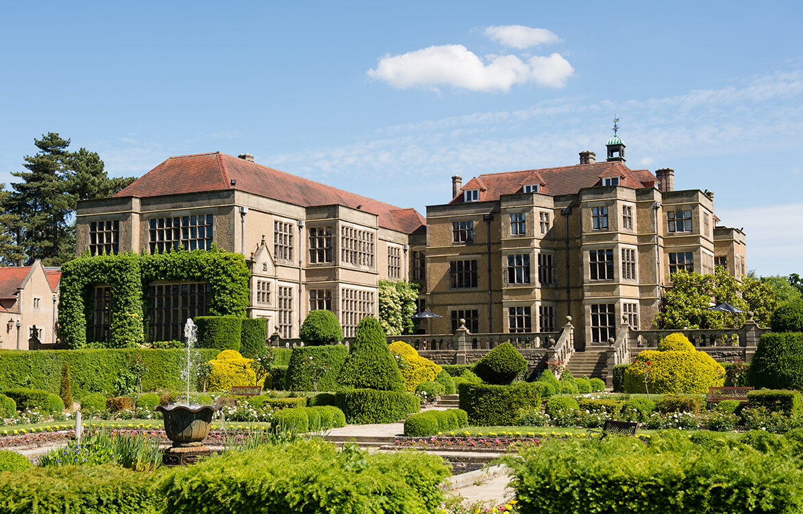 Fanhams Hall, wedding venue, best wedding venue, countryside wedding, countryside wedding space, Hertfordshire, Hertfordshire wedding spaces