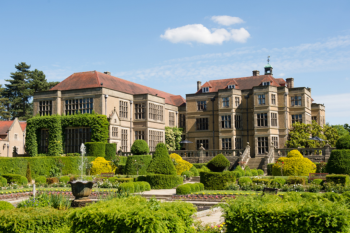 Fanhams Hall, wedding venue, best wedding venue, countryside wedding, countryside wedding space, Hertfordshire, Hertfordshire wedding spaces
