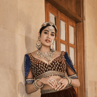 Janhvi Kapoor, Janhvi Kapoor shoot, Janhvi Kapoor lehenga, bridal lehenga, designer lehenga, hair accessories, maang tikka