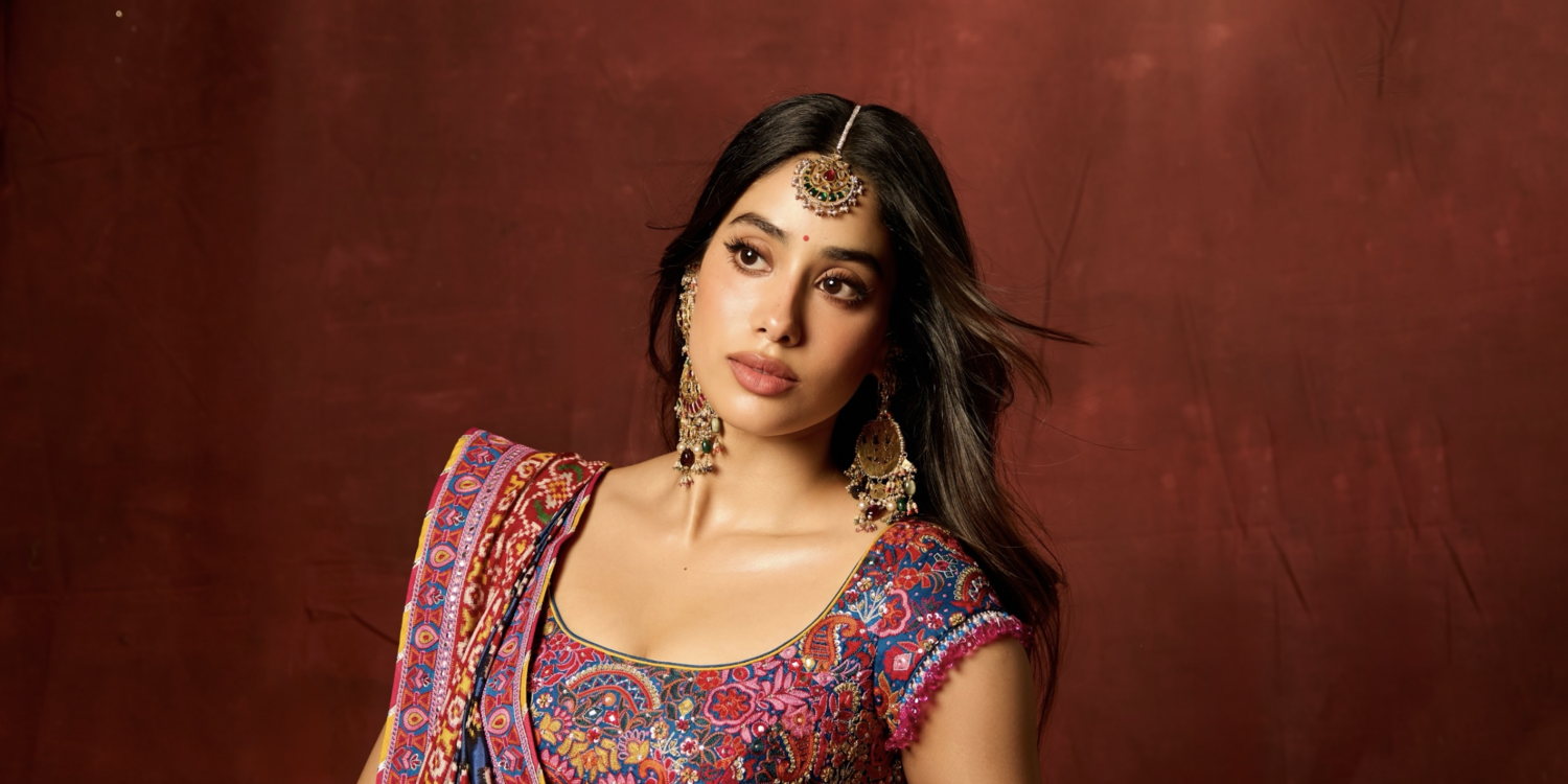 Janhvi Kapoor, wedding makeup, bridal makeup, mascara, waterproof mascara
